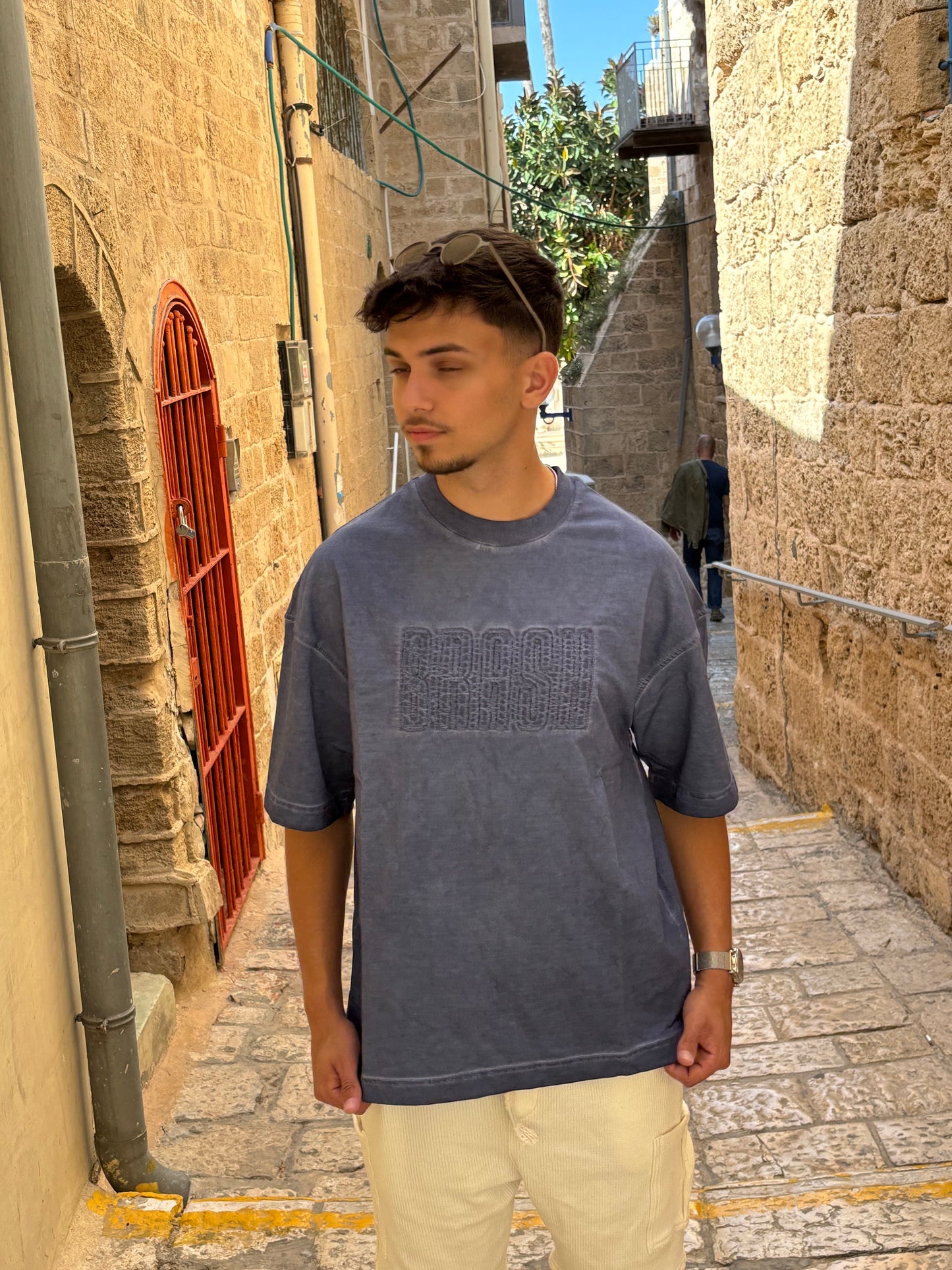 BRASH - חולצה קצרה