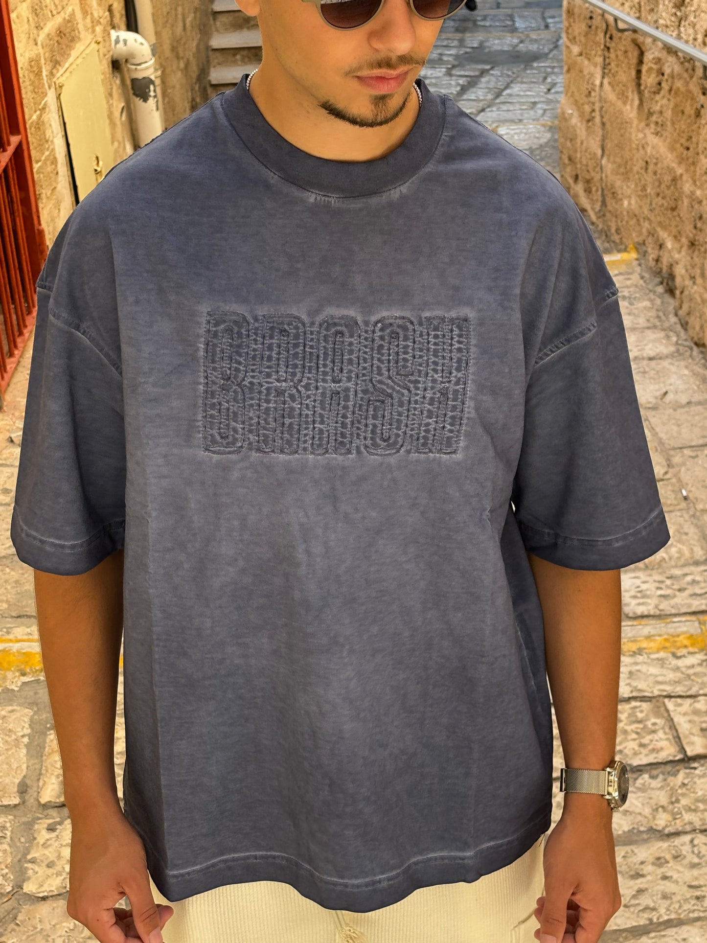 BRASH - חולצה קצרה